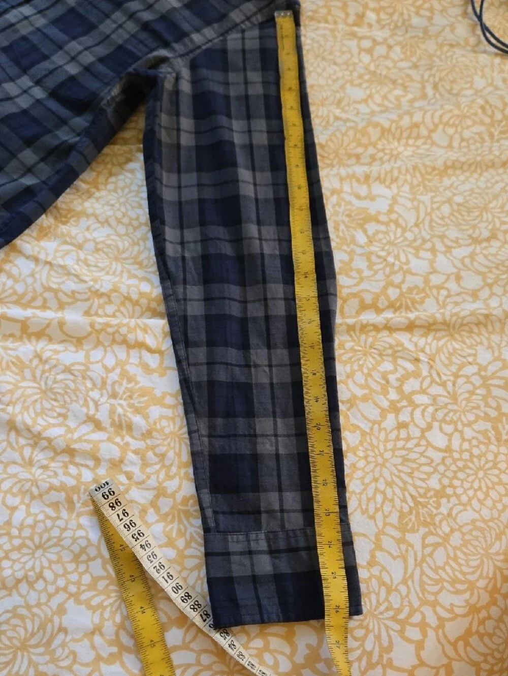 J. Crew Mens Blue and Gray Plaid Button-Down Shirt